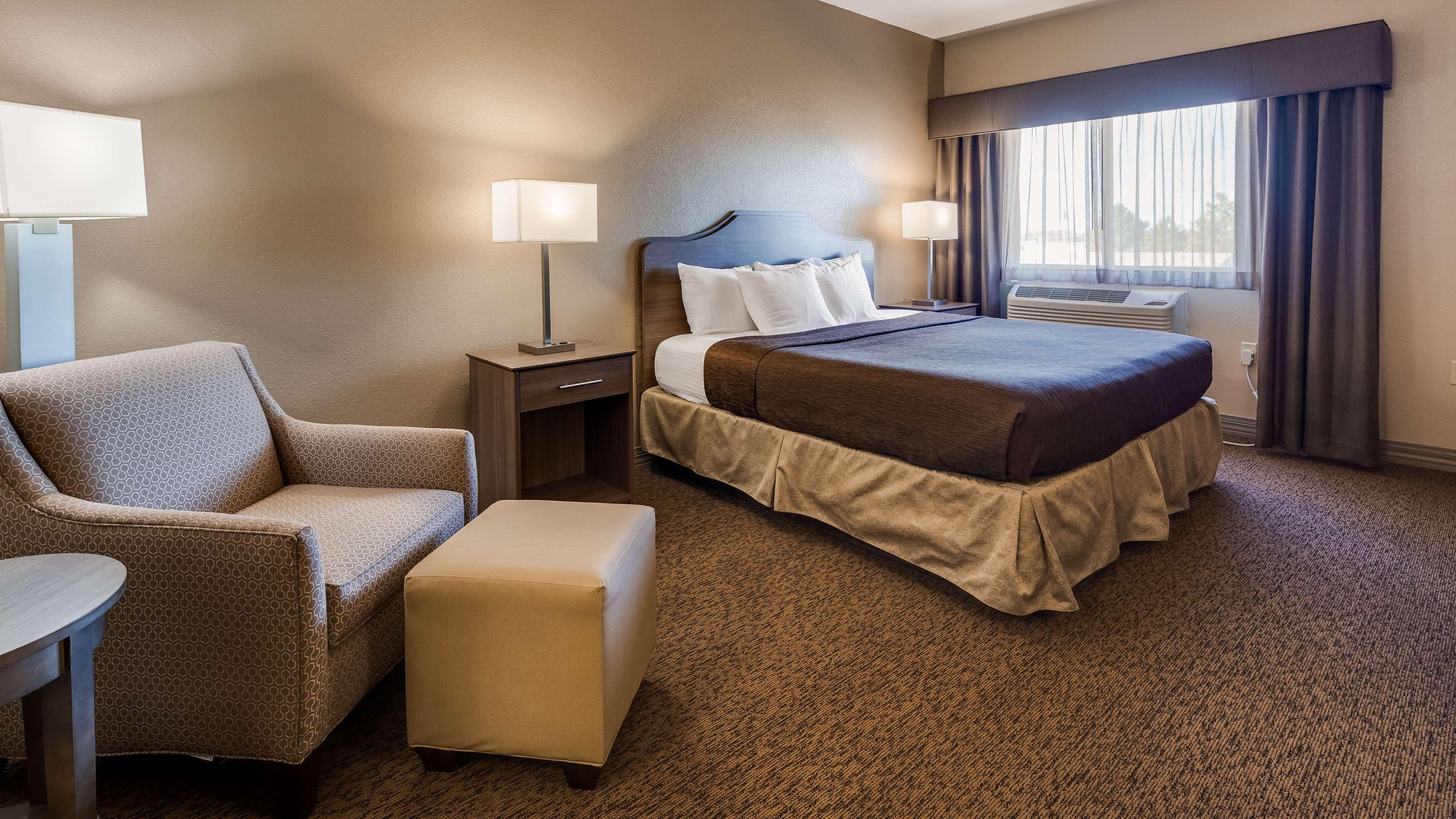 Best Western El-Quartelejo Inn & Suites Scott City Extérieur photo