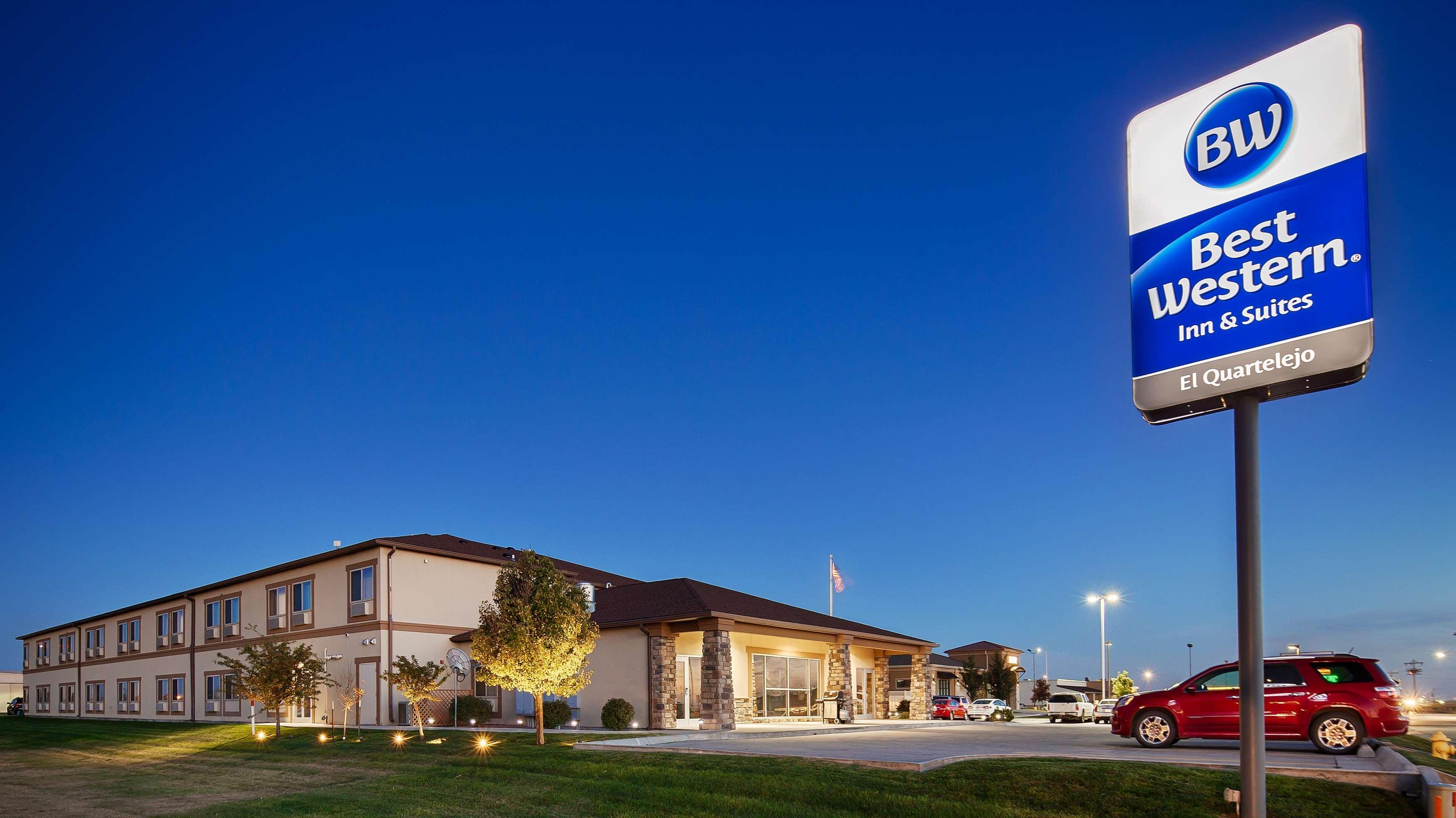 Best Western El-Quartelejo Inn & Suites Scott City Extérieur photo